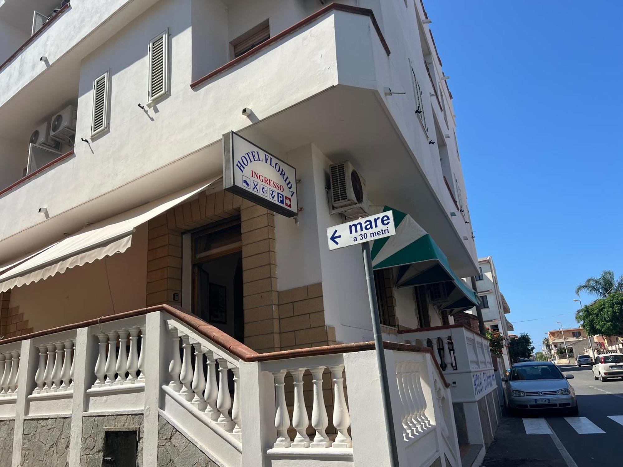 Albergo Florida Capo Rizzuto Zewnętrze zdjęcie