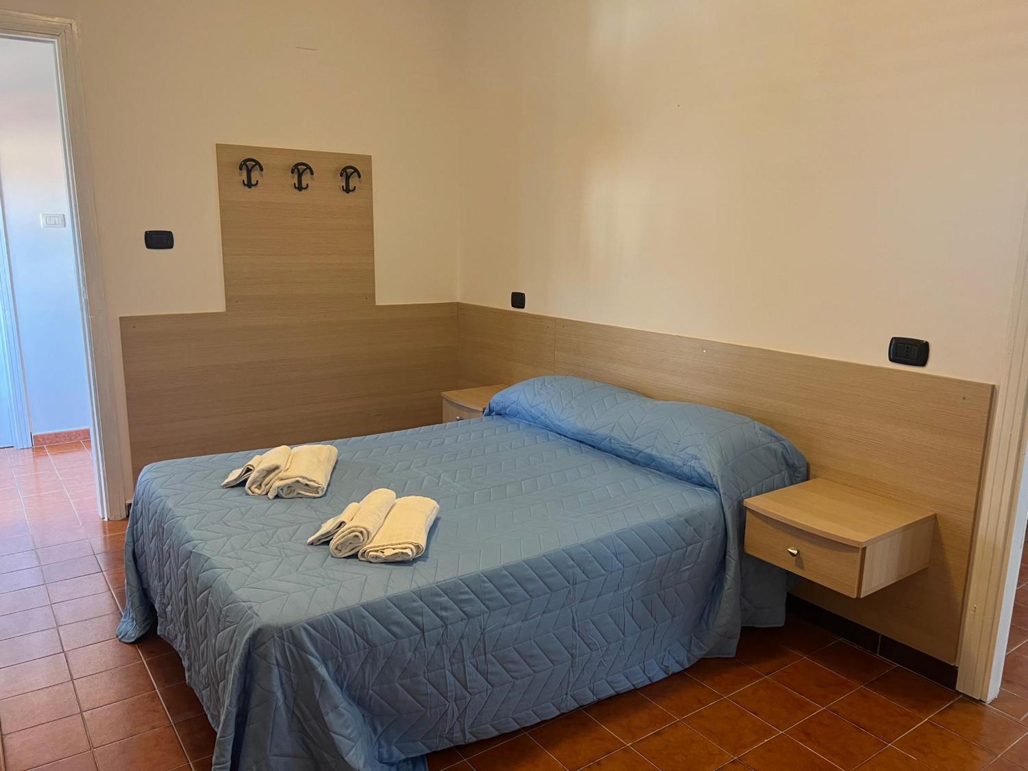 Albergo Florida Capo Rizzuto Zewnętrze zdjęcie