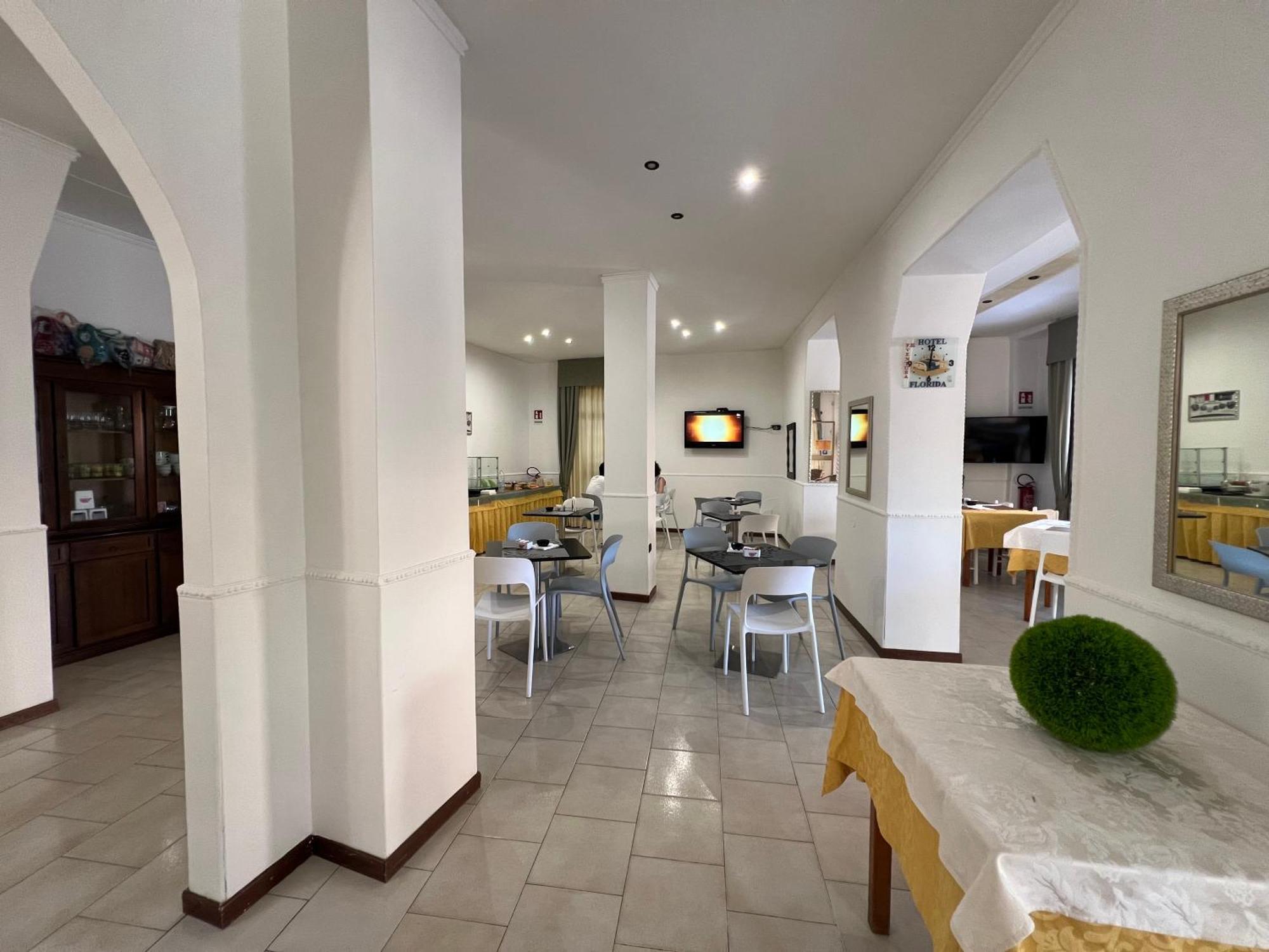 Albergo Florida Capo Rizzuto Zewnętrze zdjęcie