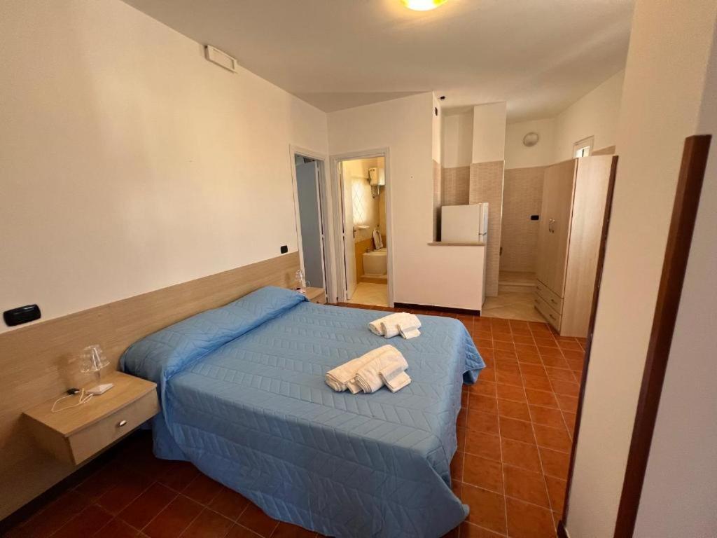 Albergo Florida Capo Rizzuto Zewnętrze zdjęcie